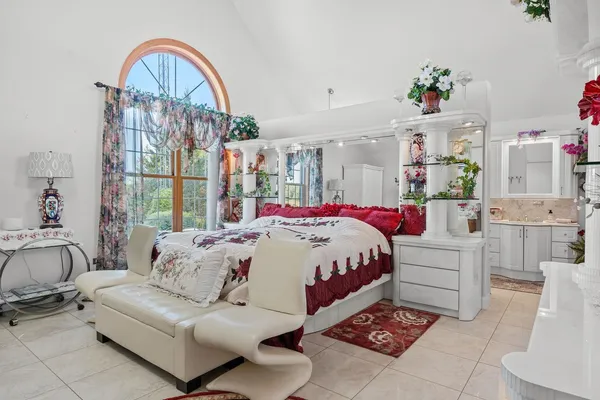 $1,100,000 | S1063 Highway 58, La Valle, WI 53941