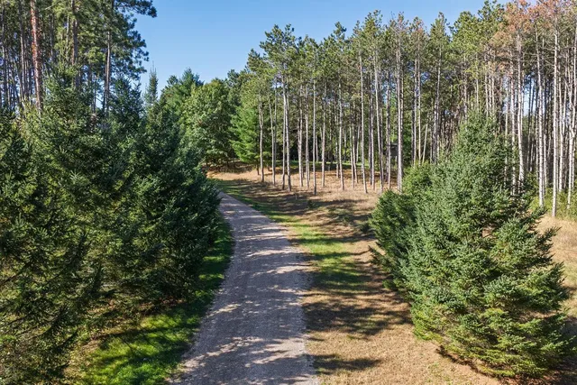 $1,100,000 | S1063 Highway 58, La Valle, WI 53941