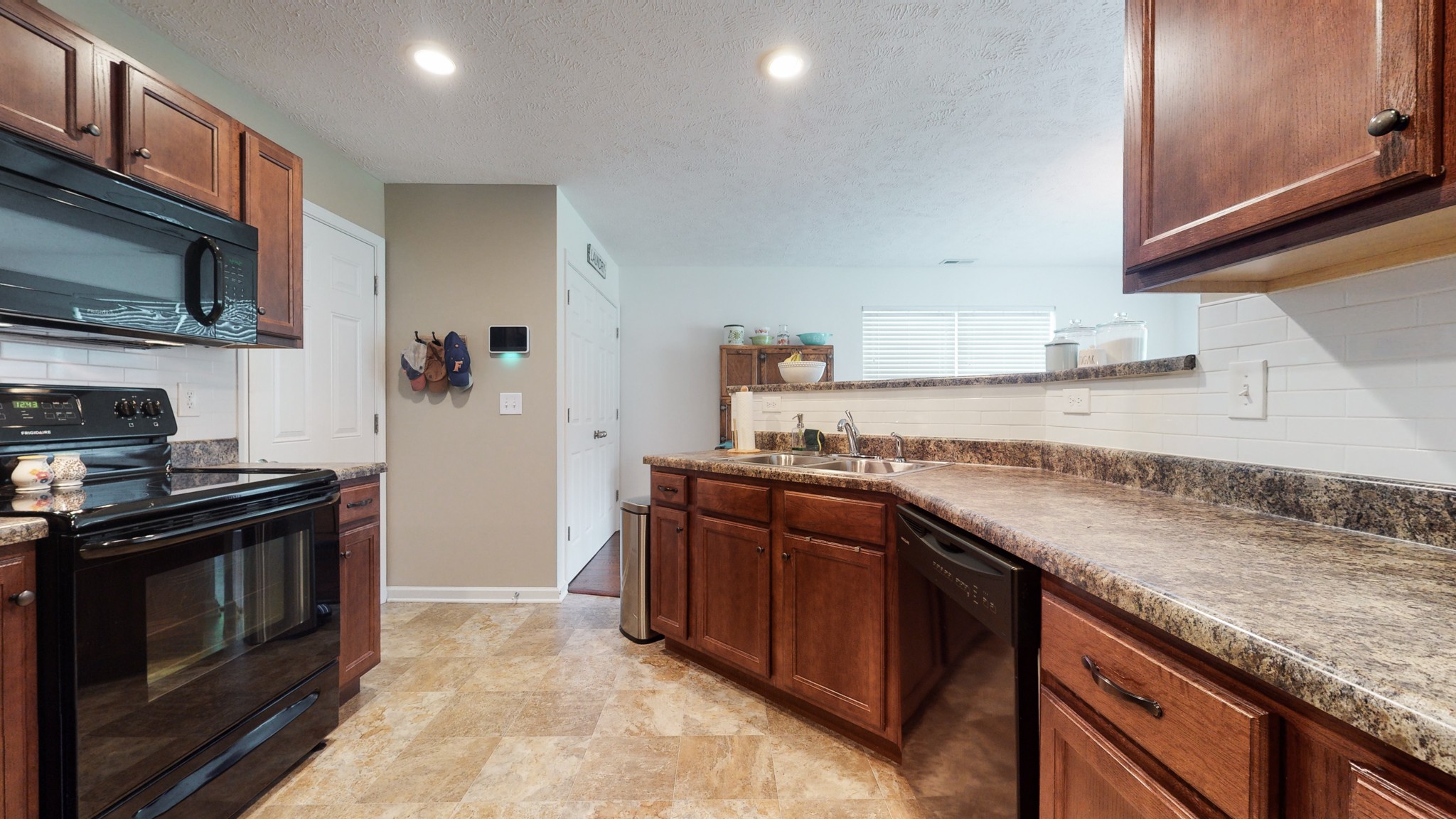 2613 Decatur Lane Christiana, TN 37037 - Photo 15 of 32 Gallery Image 15