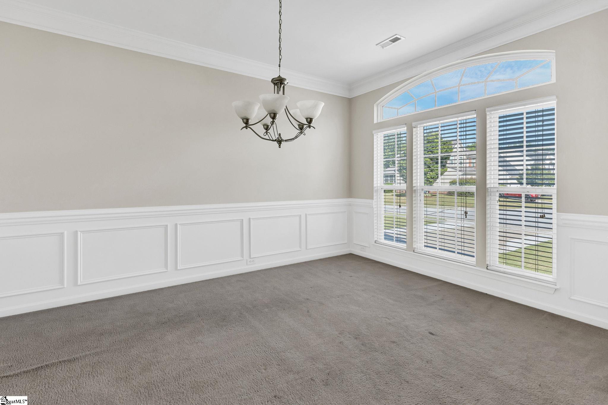 35 Ridgeleigh Way Simpsonville, SC 29681 - Photo 8 of 50 Gallery Image 8