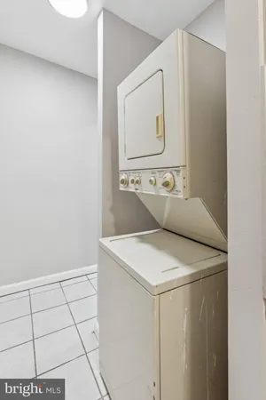 $1,650 | 2131 Christian Street, Unit 2, Philadelphia, PA 19146