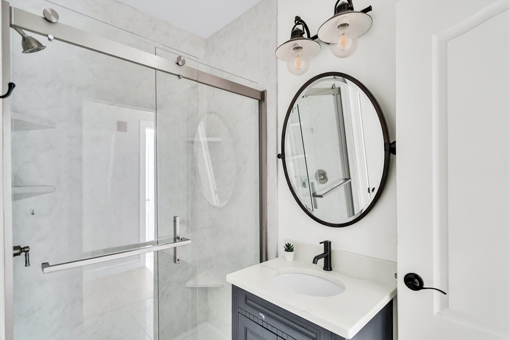 27 Parker Street, Unit 2 Boston, MA 02129 - Photo 16 of 27