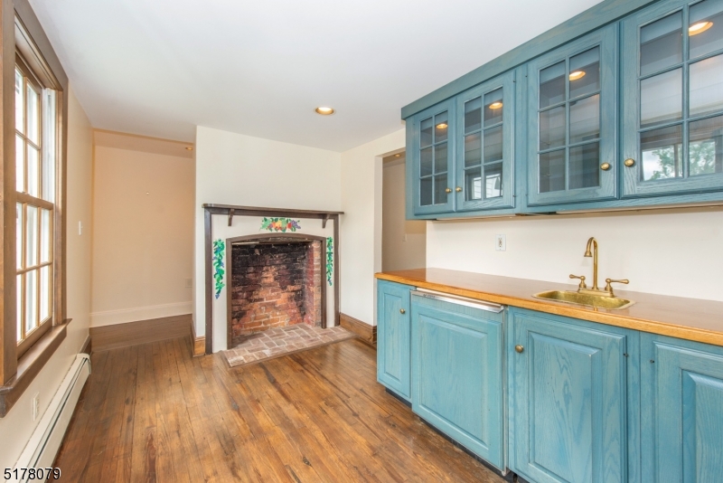 65 Youngs Road Basking Ridge, NJ 07920 - Photo 10 of 28