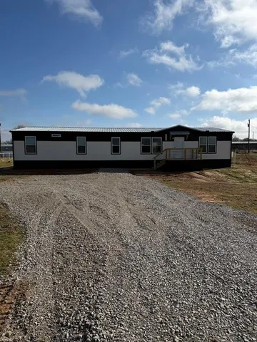 a view of outdoor space with city view