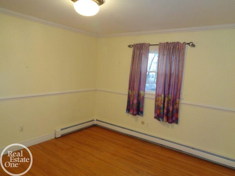 9565 Short Cut Road Fair Haven, MI 48023 - Photo 14 of 30 Bedroom 3