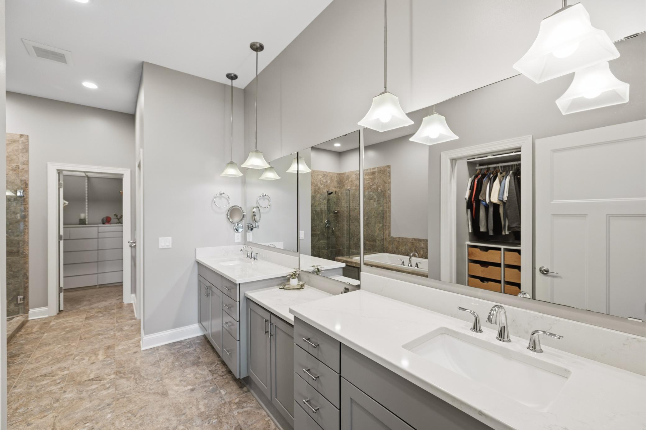 8752 Lake Riley Drive Chanhassen, MN 55317 - Photo 23 of 55 Gallery Image 23