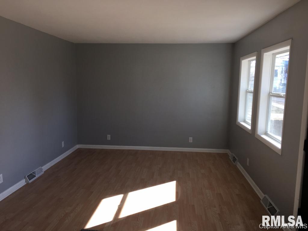 941 East Griffiths Avenue Springfield, IL 62702 - Photo 6 of 9