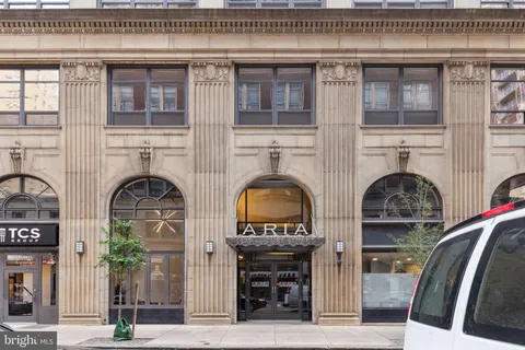 $259,900 | 1425 Locust Street, Unit 5F, Philadelphia, PA 19102