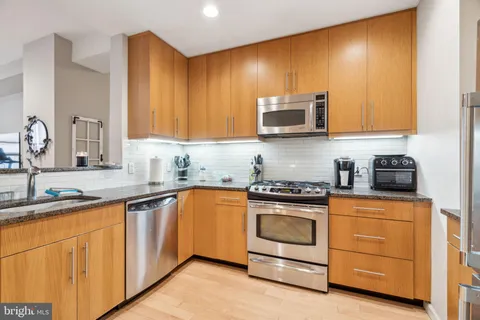 $259,900 | 1425 Locust Street, Unit 5F, Philadelphia, PA 19102