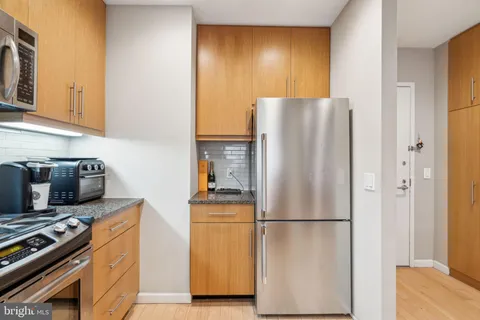 $259,900 | 1425 Locust Street, Unit 5F, Philadelphia, PA 19102