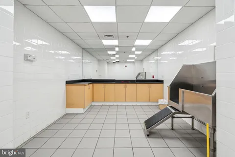 $259,900 | 1425 Locust Street, Unit 5F, Philadelphia, PA 19102