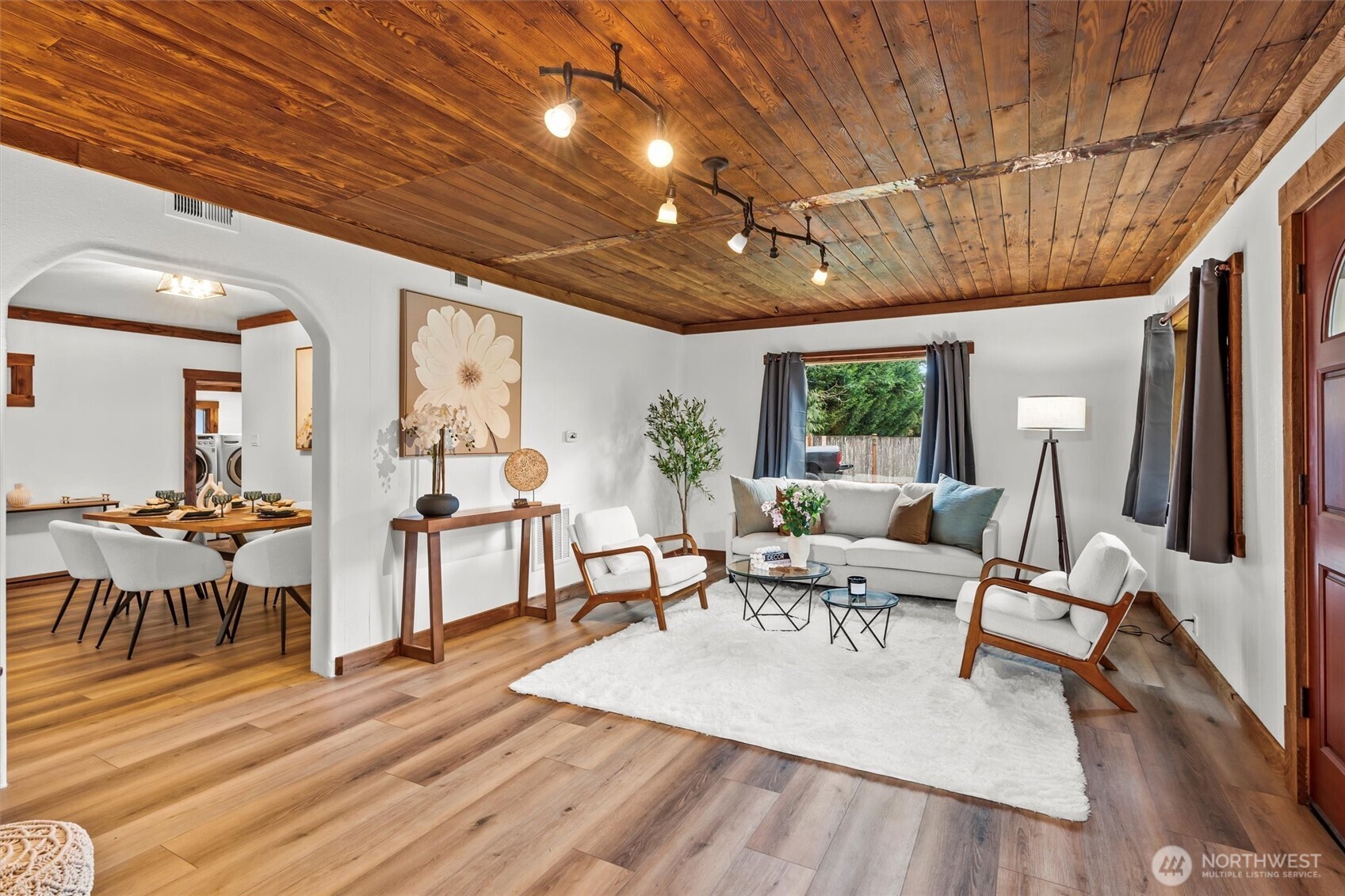 5708 Carnation-Duvall Road Northeast Carnation, WA 98014 - Photo 8 of 38