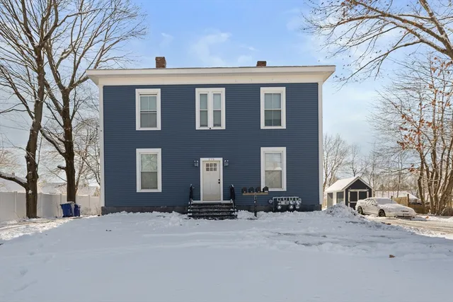 $1,700 | 275 Market Street, Unit B, Rockland, MA 02370