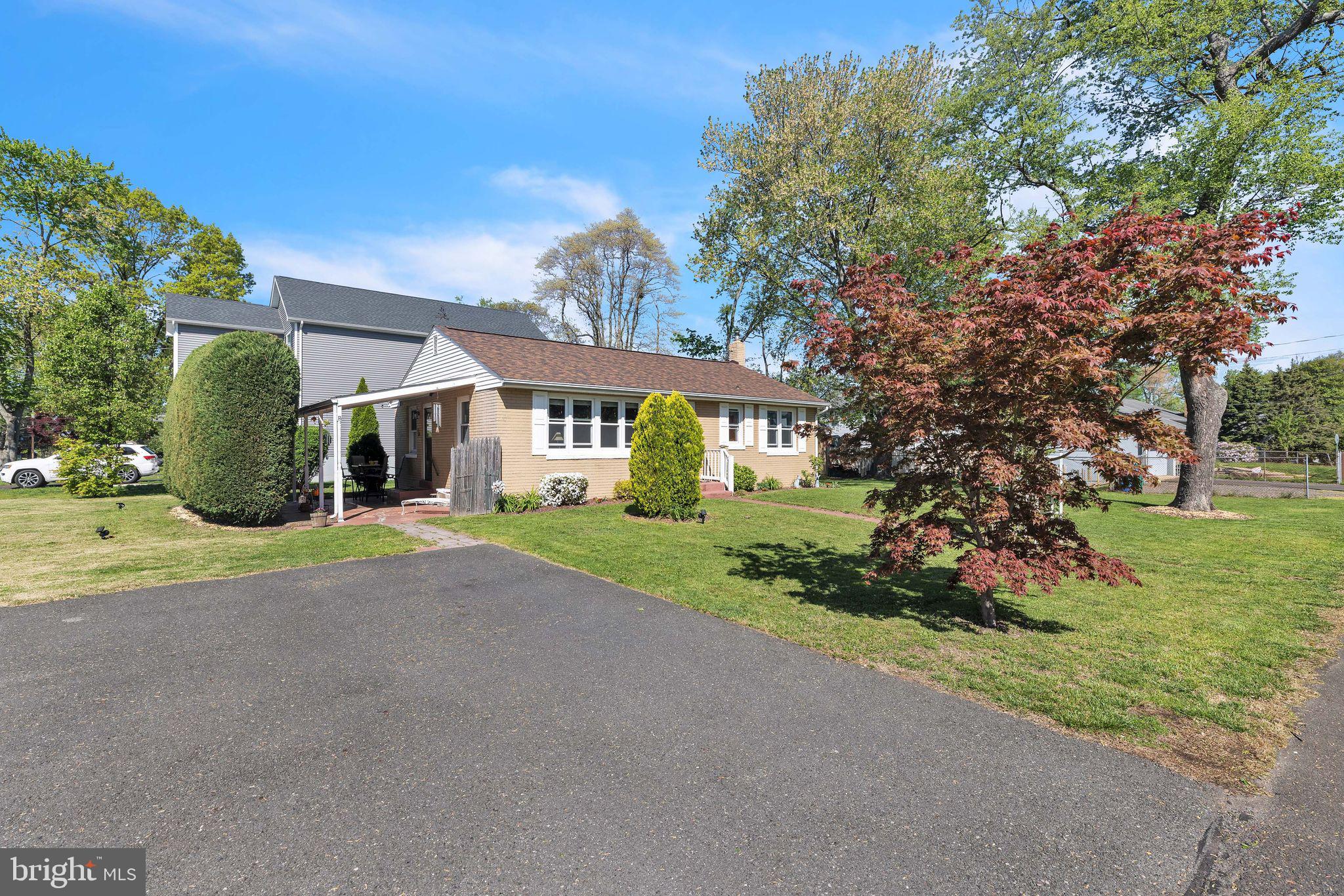 302 Spring Avenue Croydon, PA 19021 - Photo 23 of 24 Corner lot with 4 car driveway