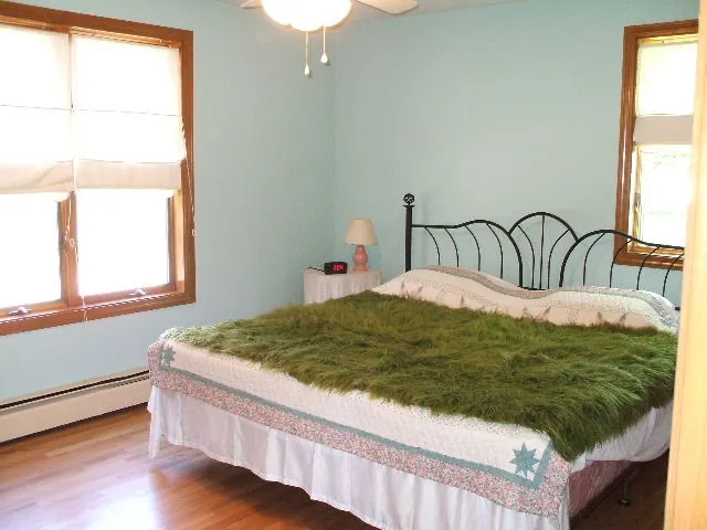 $2,700 | 52 Montauk Road, Narragansett, RI 02882