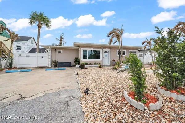 $699,900 | Undisclosed Address, Cocoa Beach, FL 32931