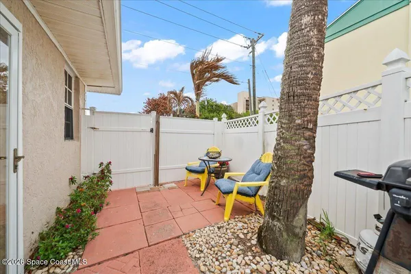 $699,900 | Undisclosed Address, Cocoa Beach, FL 32931