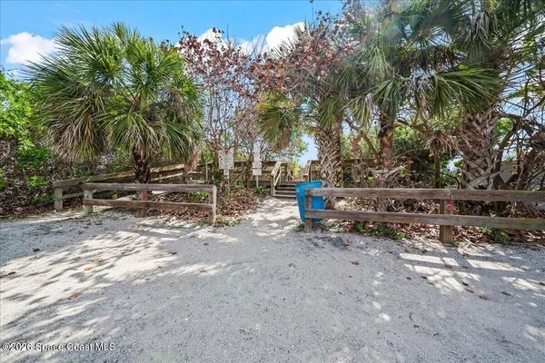 $699,900 | Undisclosed Address, Cocoa Beach, FL 32931