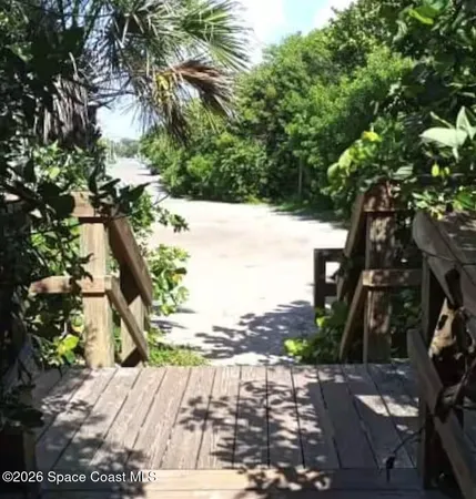 $699,900 | Undisclosed Address, Cocoa Beach, FL 32931