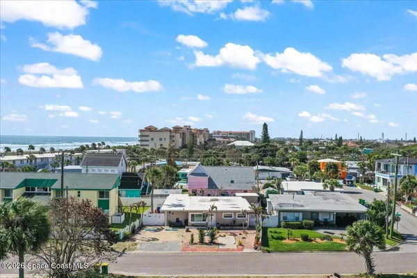 $699,900 | Undisclosed Address, Cocoa Beach, FL 32931