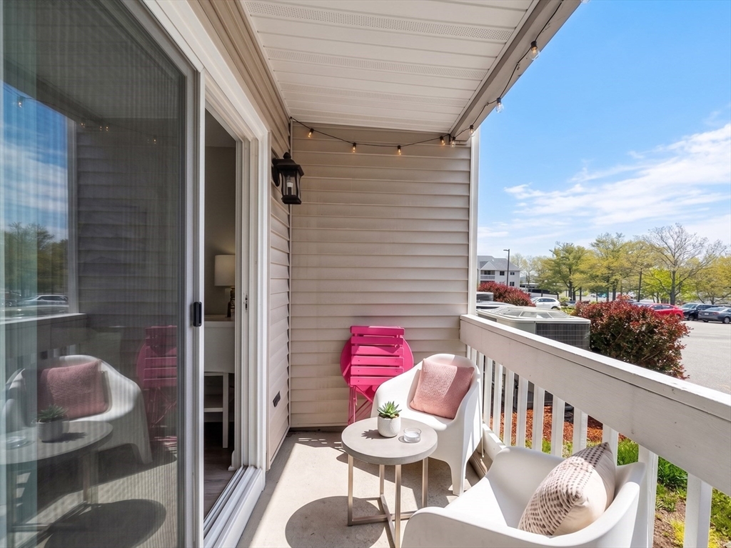 15 Bower Road, Unit F4 Quincy, MA 02169 - Photo 2 of 11