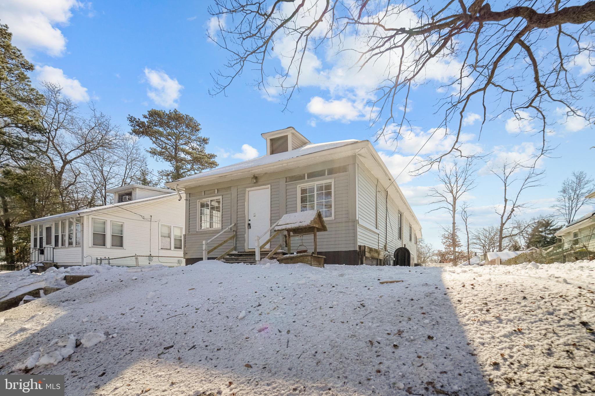 542 Berlin Road Clementon, NJ 08021 - Photo 1 of 43
