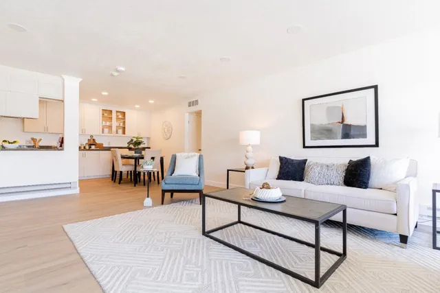 $749,999 | 1945 Mt Vernon Court, Unit 14, Mountain View, CA 94040