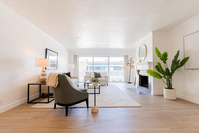 $749,999 | 1945 Mt Vernon Court, Unit 14, Mountain View, CA 94040