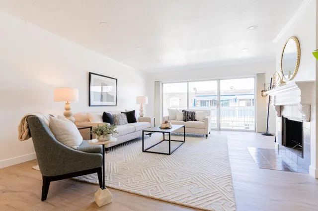 $749,999 | 1945 Mt Vernon Court, Unit 14, Mountain View, CA 94040