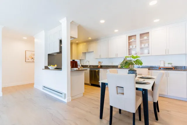 $749,999 | 1945 Mt Vernon Court, Unit 14, Mountain View, CA 94040