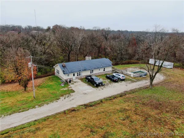 $365,000 | 50 Cave Drive, Eldon, MO 65026