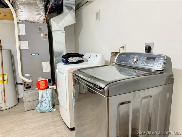 $365,000 | 50 Cave Drive, Eldon, MO 65026