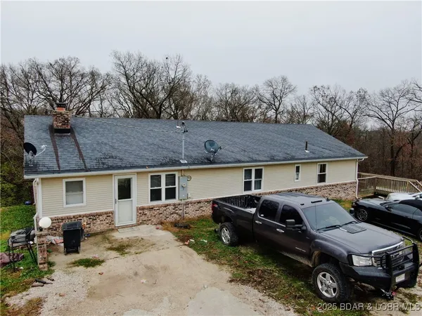 $365,000 | 50 Cave Drive, Eldon, MO 65026