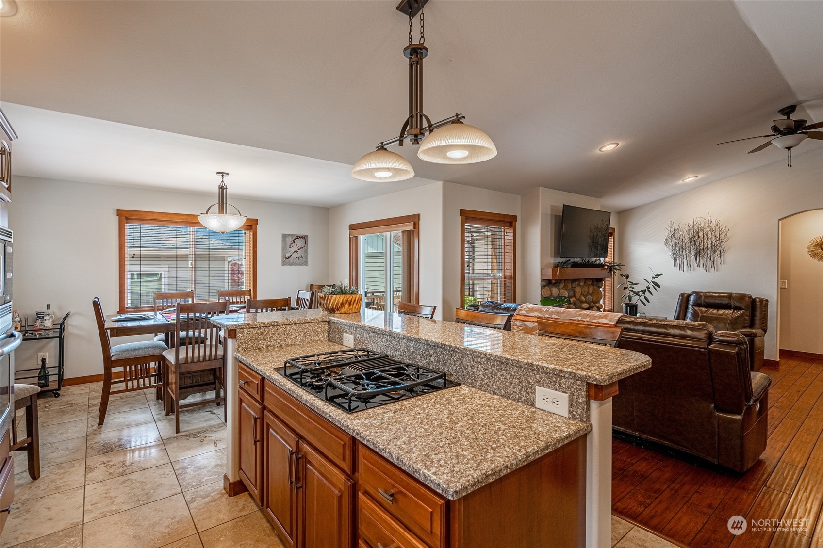 393 Ridgewood Drive Manson, WA 98831 - Photo 12 of 38 Gallery Image 12
