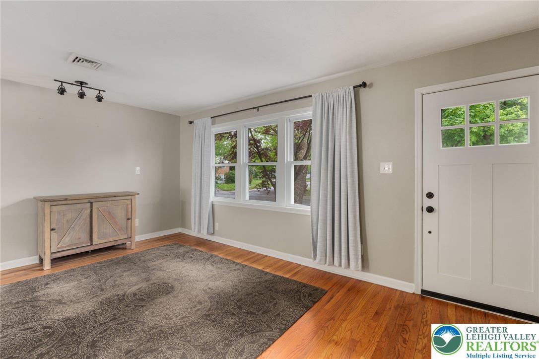 2823 Westminster Road Bethlehem, PA 18017 - Photo 15 of 34 Gallery Image 15