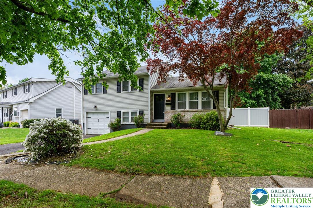 2823 Westminster Road Bethlehem, PA 18017 - Photo 2 of 34 Gallery Image 2