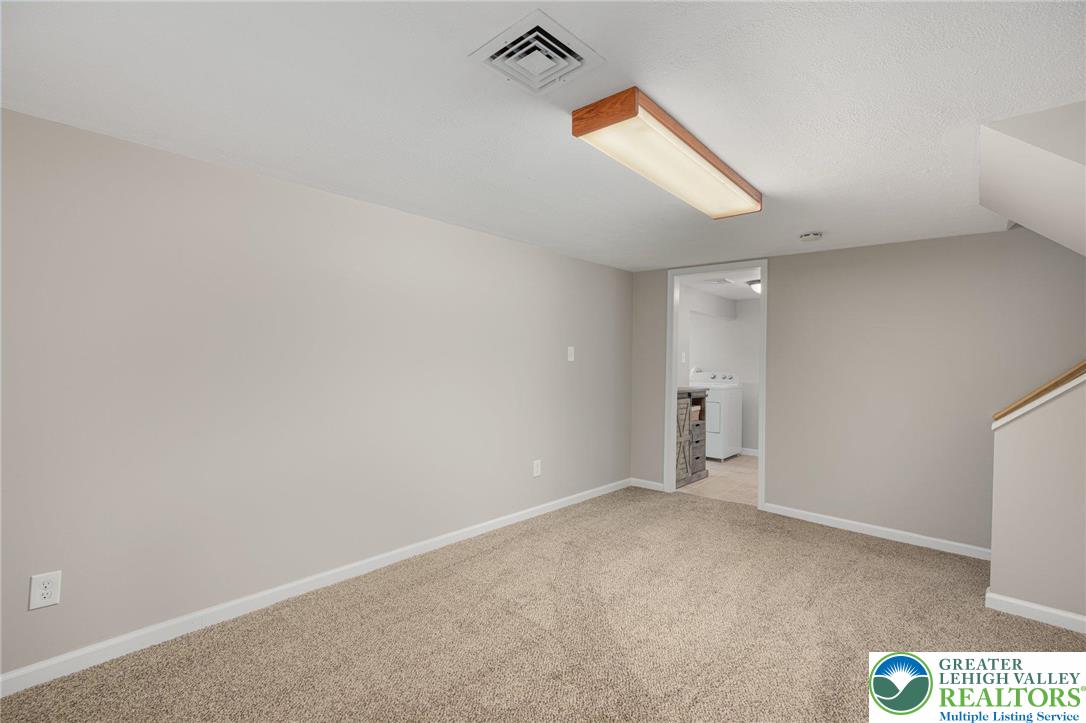 2823 Westminster Road Bethlehem, PA 18017 - Photo 26 of 34 Gallery Image 26