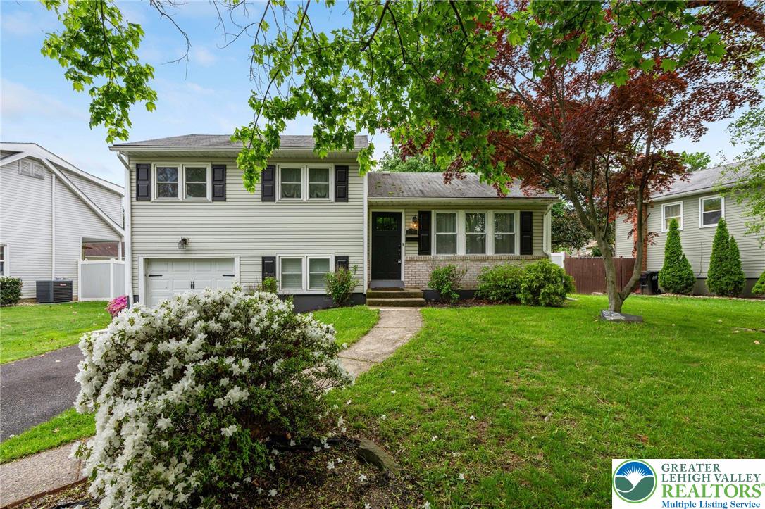 2823 Westminster Road Bethlehem, PA 18017 - Photo 3 of 34 Gallery Image 3