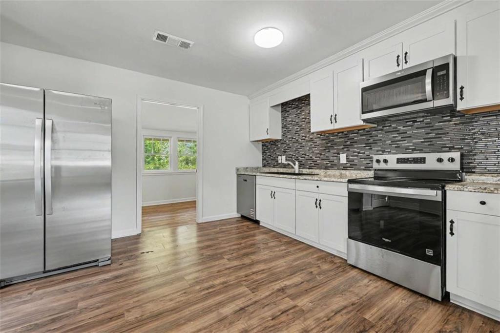 1059 Prather Bridge Road Toccoa, GA 30577 - Photo 7 of 28 Gallery Image 7