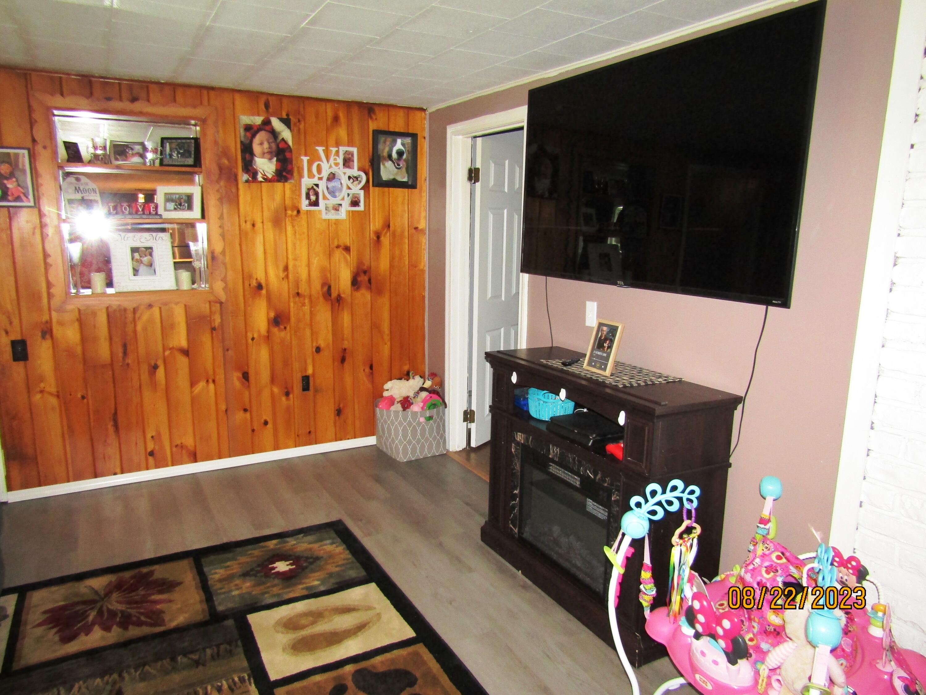 104 Maple Street Dover-Foxcroft, ME 04426 - Photo 11 of 47 IMG_0218