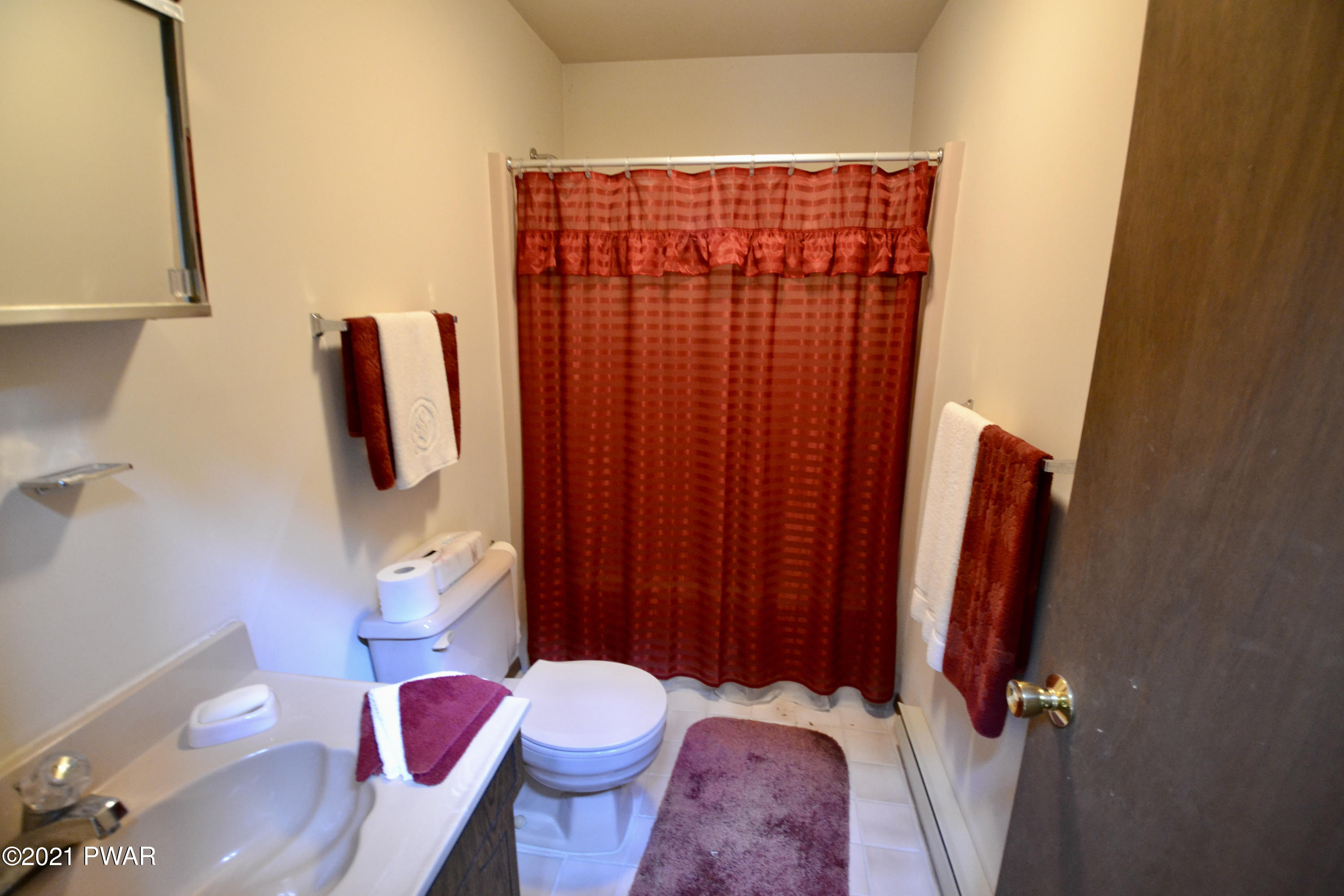 120 Hay Road Milford, PA 18337 - Photo 15 of 20 DSC_0551