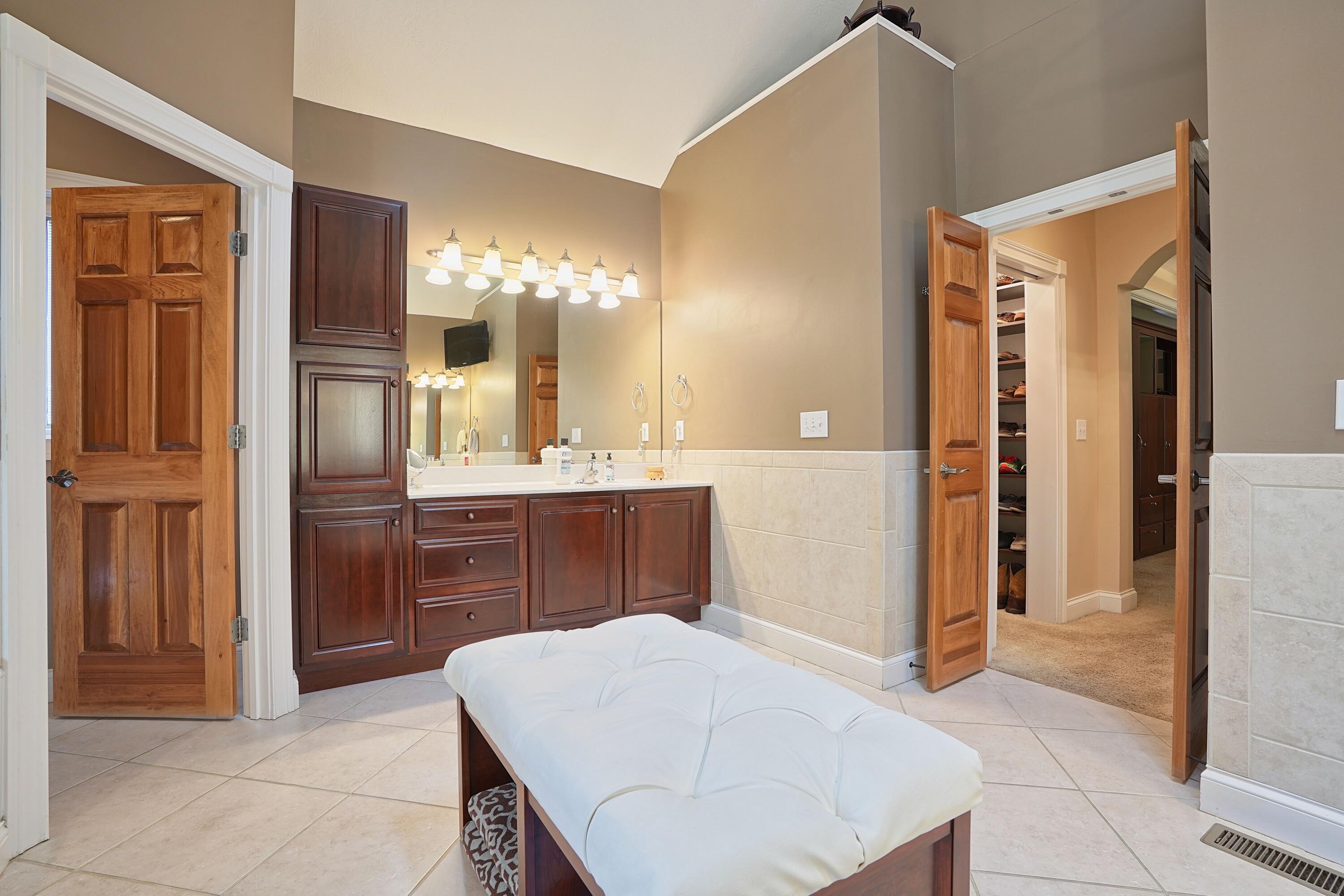 392 Darst Road Dayton, OH 45440 - Photo 41 of 83
