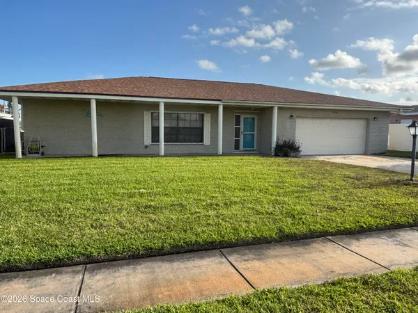 $575,000 | 1725 East Riviera Drive, Merritt Island, FL 32952