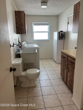 $575,000 | 1725 East Riviera Drive, Merritt Island, FL 32952