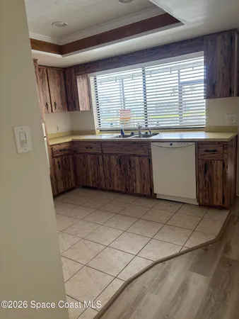 $575,000 | 1725 East Riviera Drive, Merritt Island, FL 32952