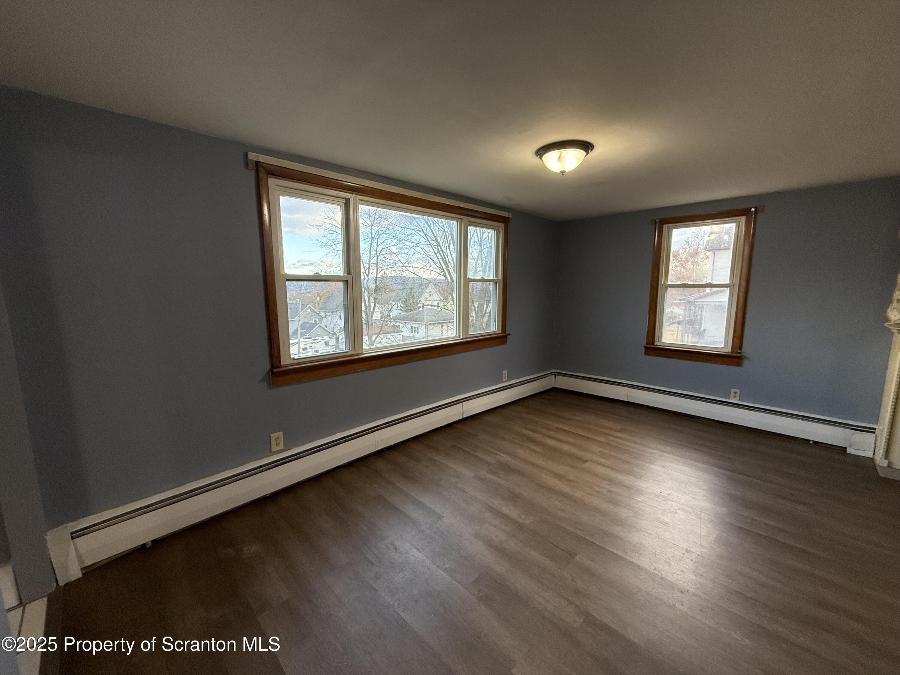 1014 Bennett Street Scranton, PA 18508 - Photo 6 of 22 Dining Room