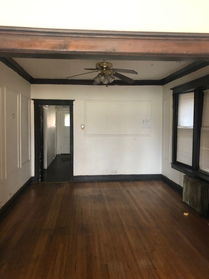 708 West 61st Place Chicago, IL 60621 - Photo 3 of 12