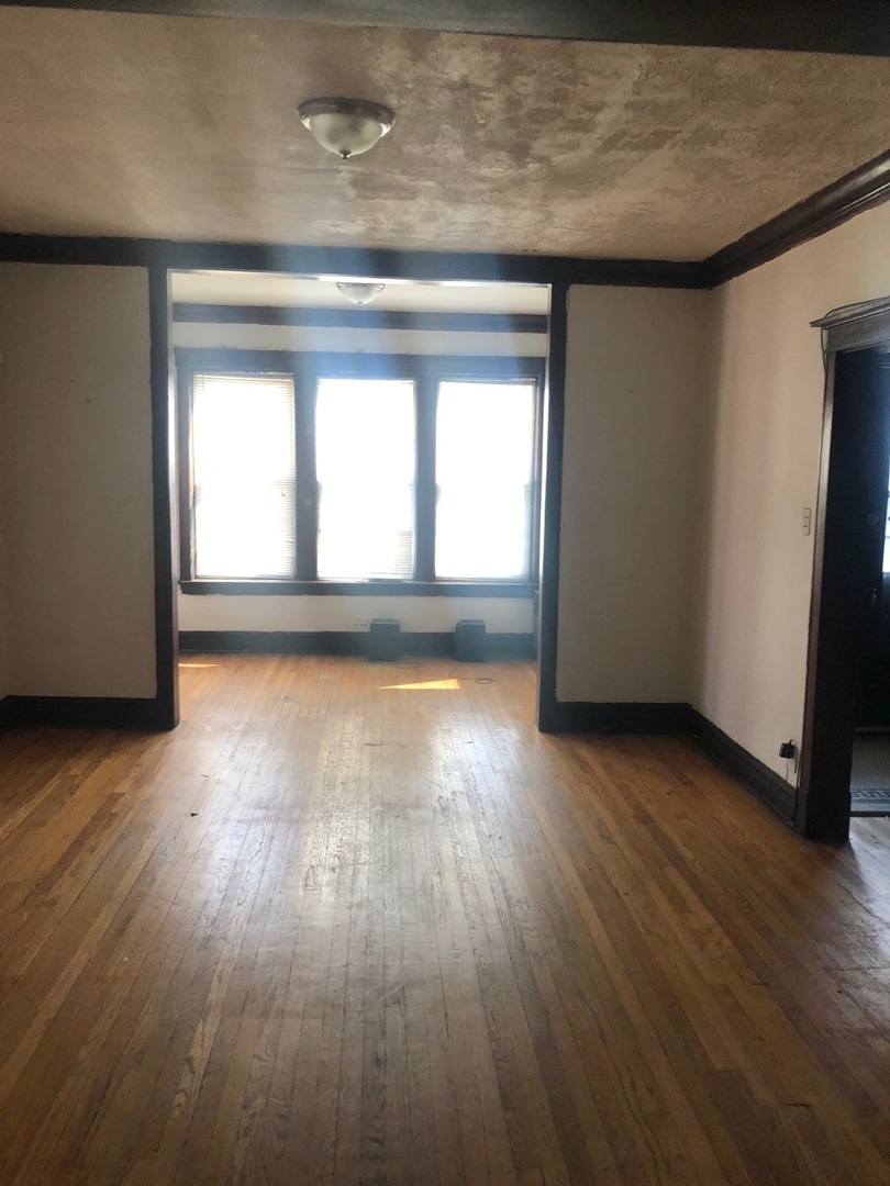 708 West 61st Place Chicago, IL 60621 - Photo 6 of 12