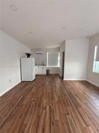 $1,479 | 340 Northwest 138th Street, North Miami, FL 33168