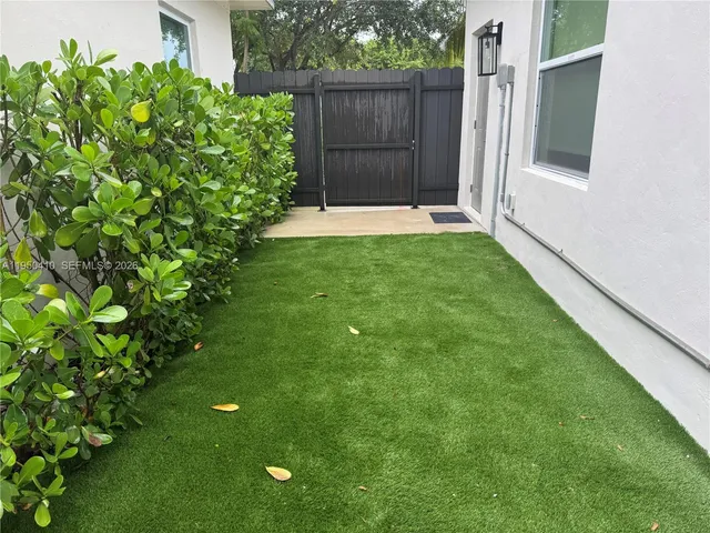 $1,599 | Alhambra Heights, North Miami, FL 33168